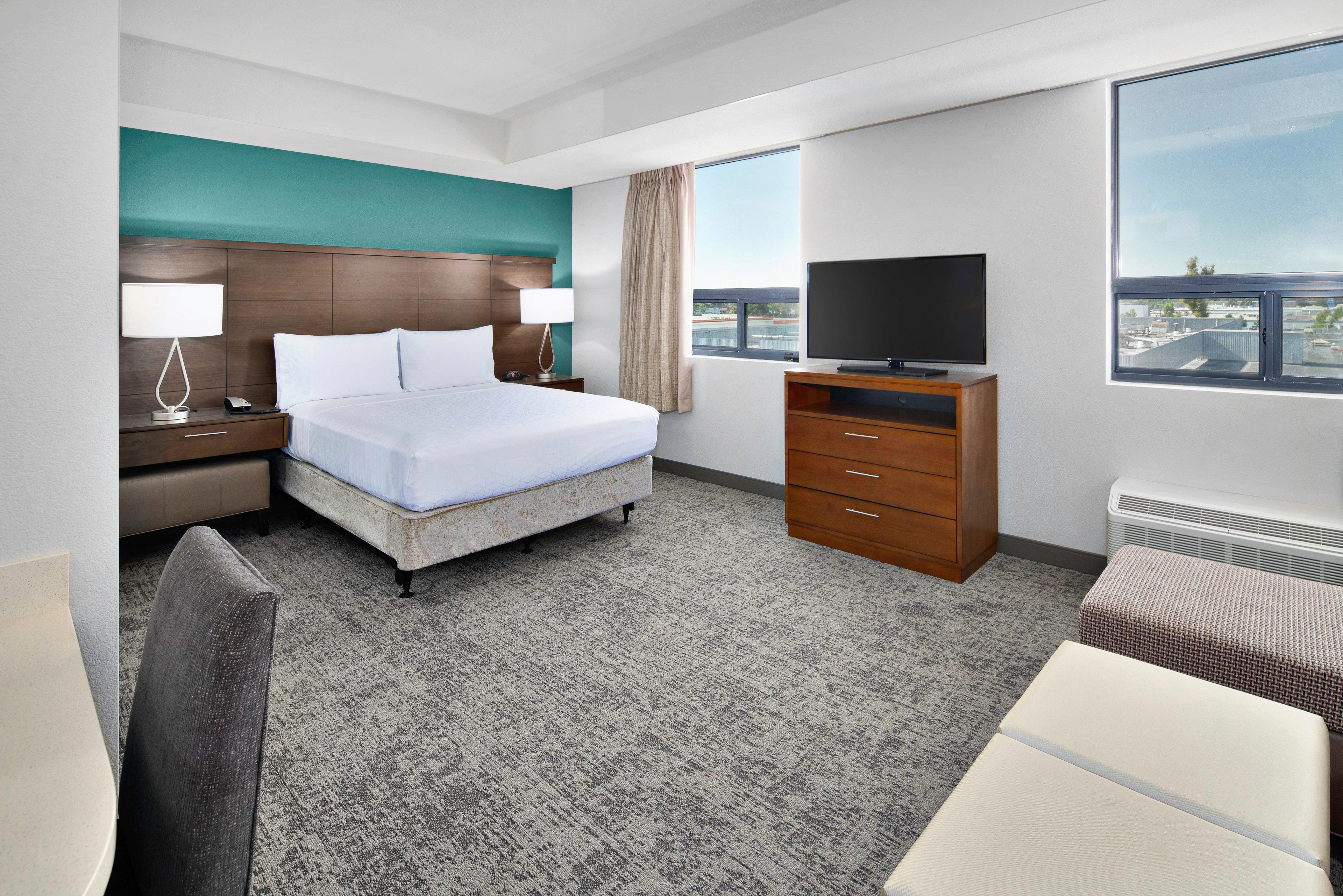 Staybridge Suites Irvine - John Wayne Airport By Ihg Bagian luar foto