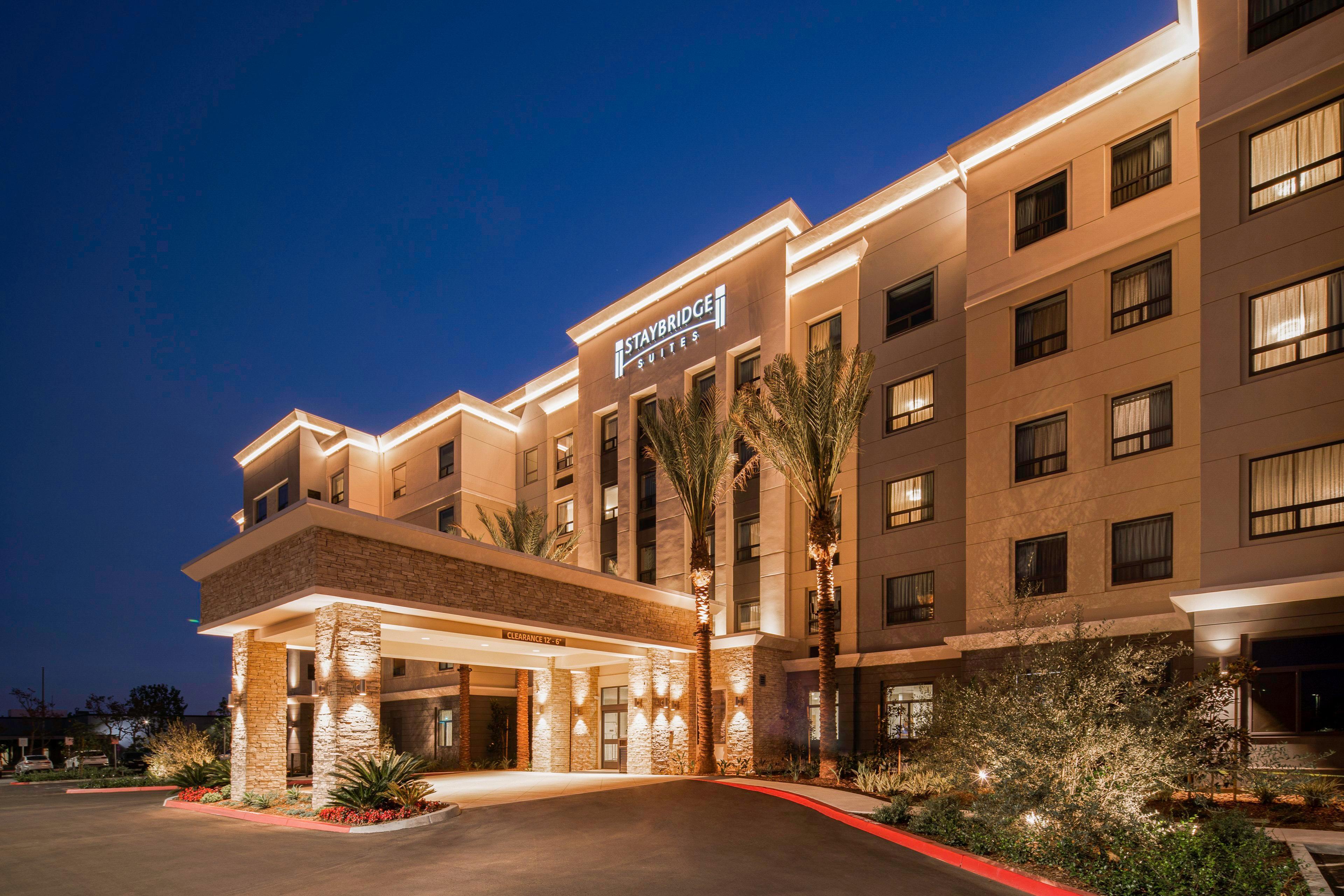 Staybridge Suites Irvine - John Wayne Airport By Ihg Bagian luar foto